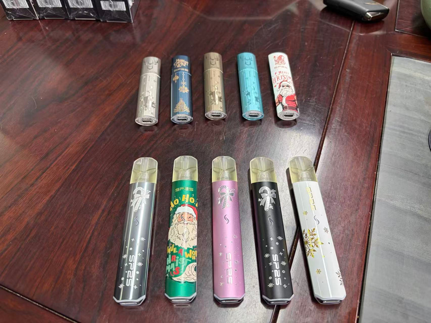 SP2S聖誕限定款國際升級版主機｜🎄節日氣氛滿載・｜通用一代煙彈｜VAKA糖果雲煙館